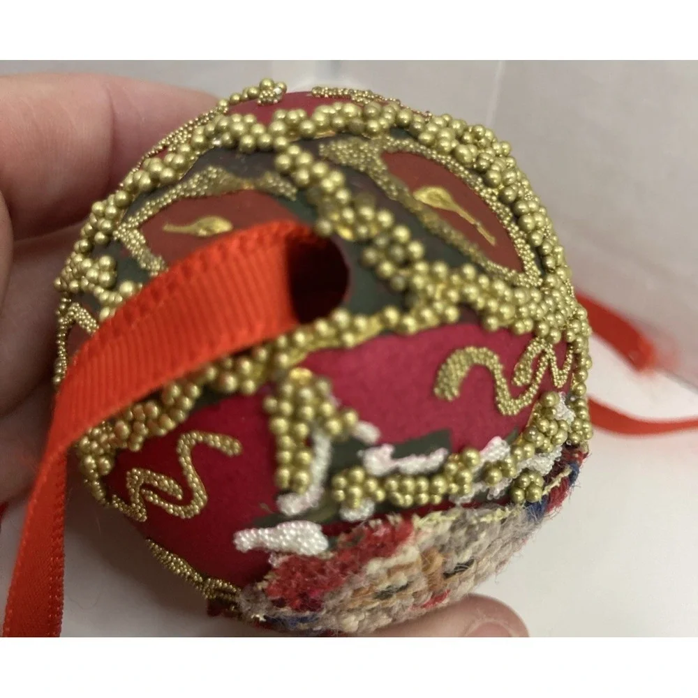 Rare Handmade Vtg Cross-stitch Tapestry Beaded Santa‎ Egg Christmas Ornament